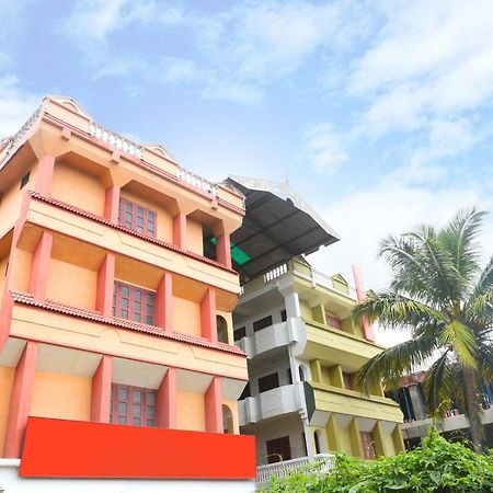 Oyo Flagship Kaveri Tourist Home Guruvāyūr Exteriér fotografie